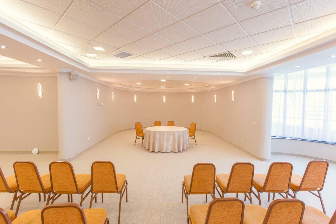Hotel International Băile Felix المظهر الخارجي الصورة